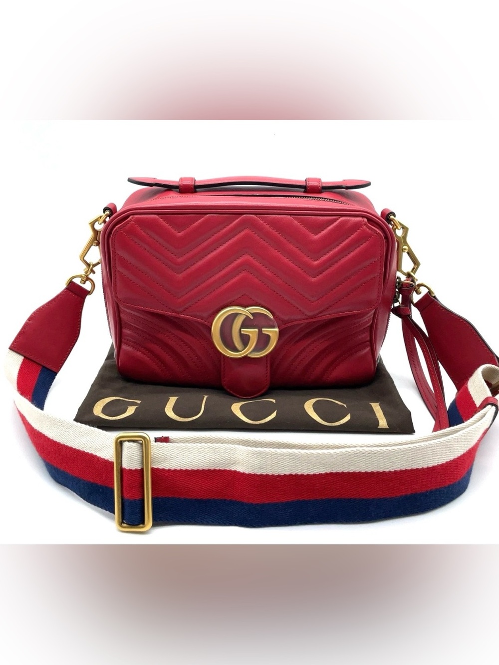 Gucci GG Marmont Sherry Line Leather Red 498100 2Way
Bag W/Dustbag